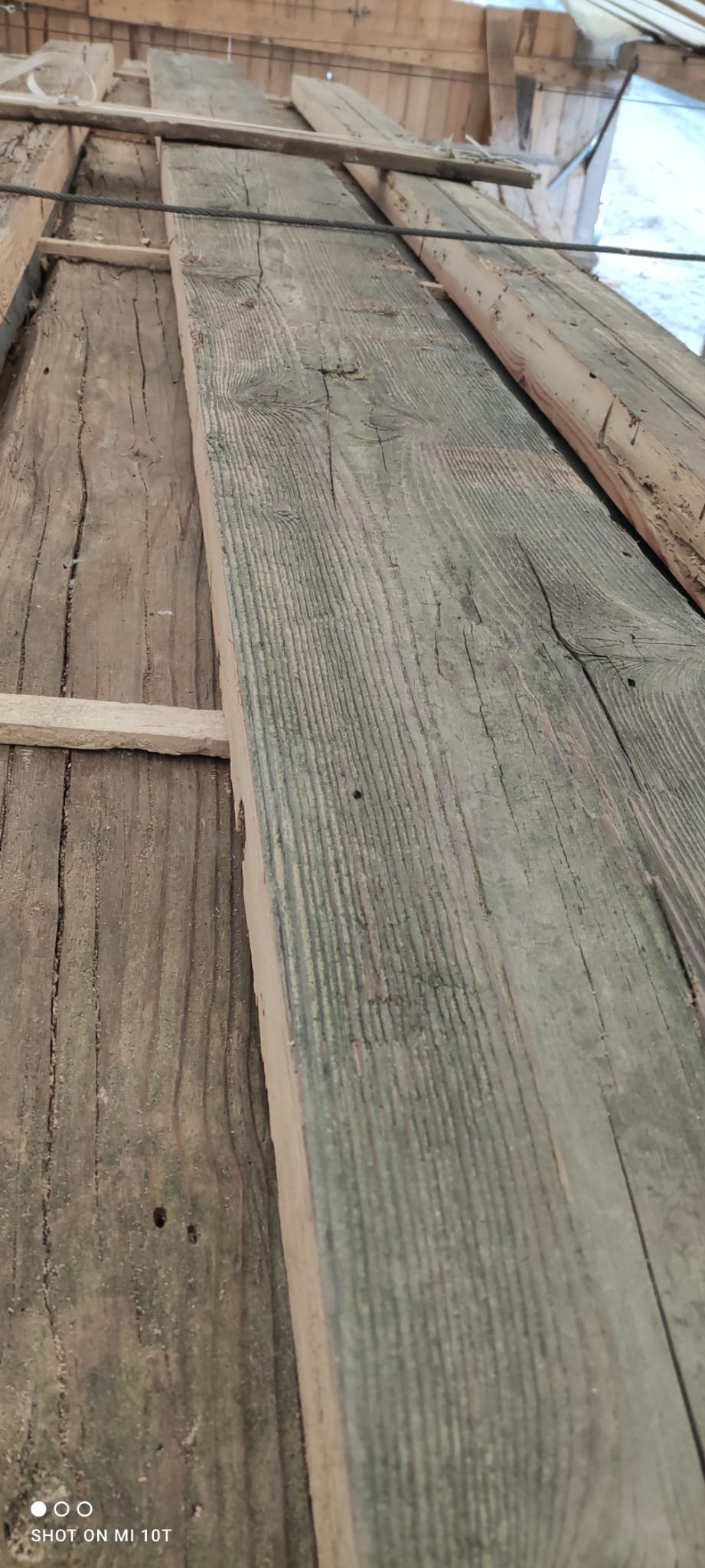 Flat beams